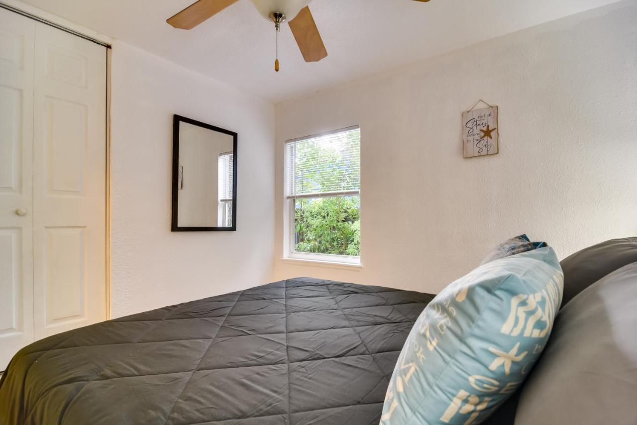 סיינט פיטרסברג Pet-Friendly Gulfport Home Walkable Location! מראה חיצוני תמונה